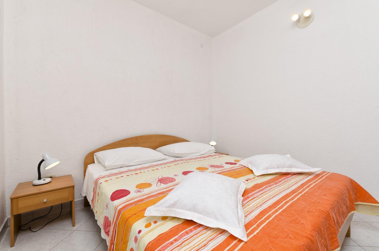 Apartments Mime ピロヴァッツ エクステリア 写真